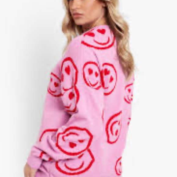 Shoulder Sweater - Picture 2 of 2